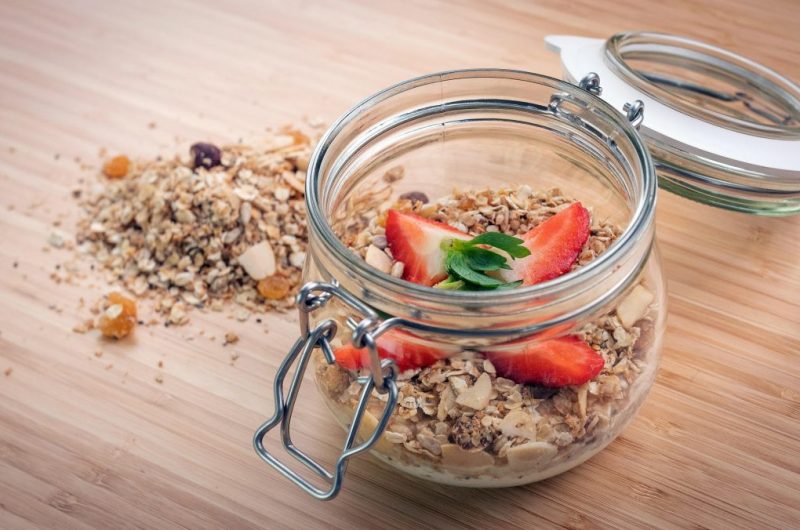 Como  fazer granola de frutos secos em casa