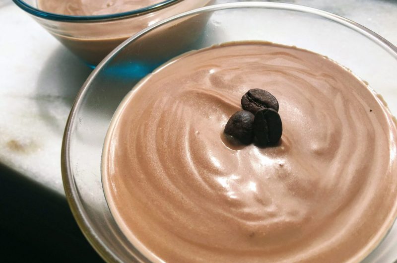 Mousse de café e chocolate