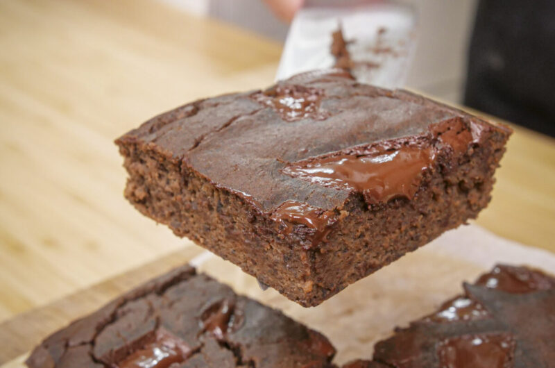 Brownies de chocolate e feijão preto