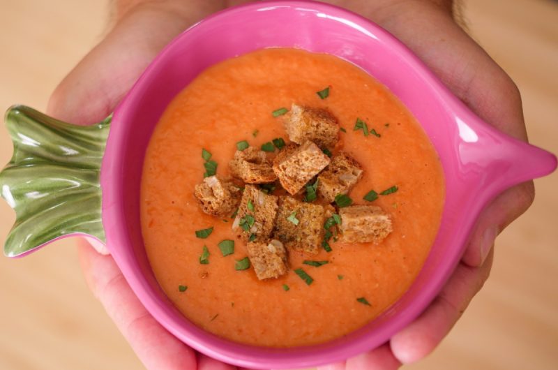 Gaspacho com tomate assado