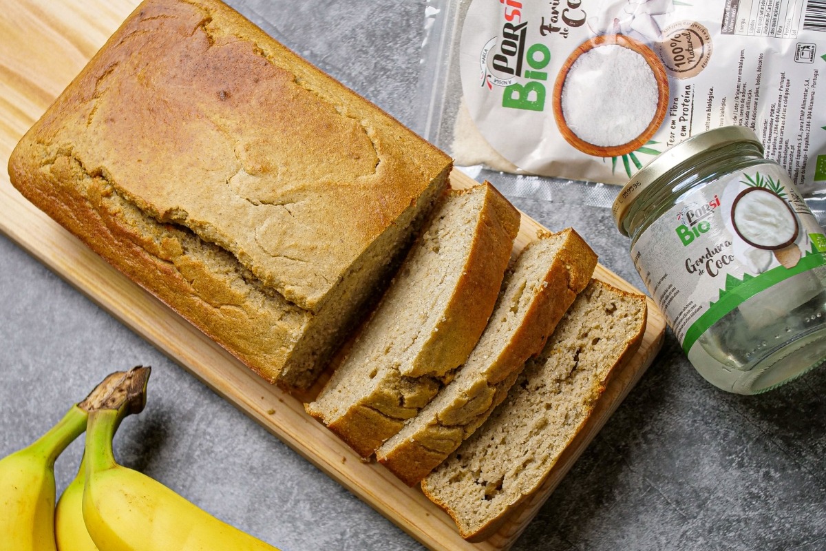 Bolo de banana e maçã sem farinha de trigo