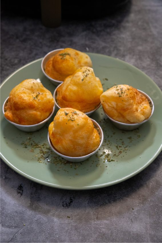 Pãezinhos de queijo