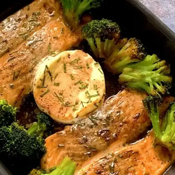 salmão com bróculos