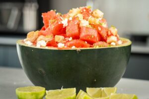 Salada de melancia e queijo feta
