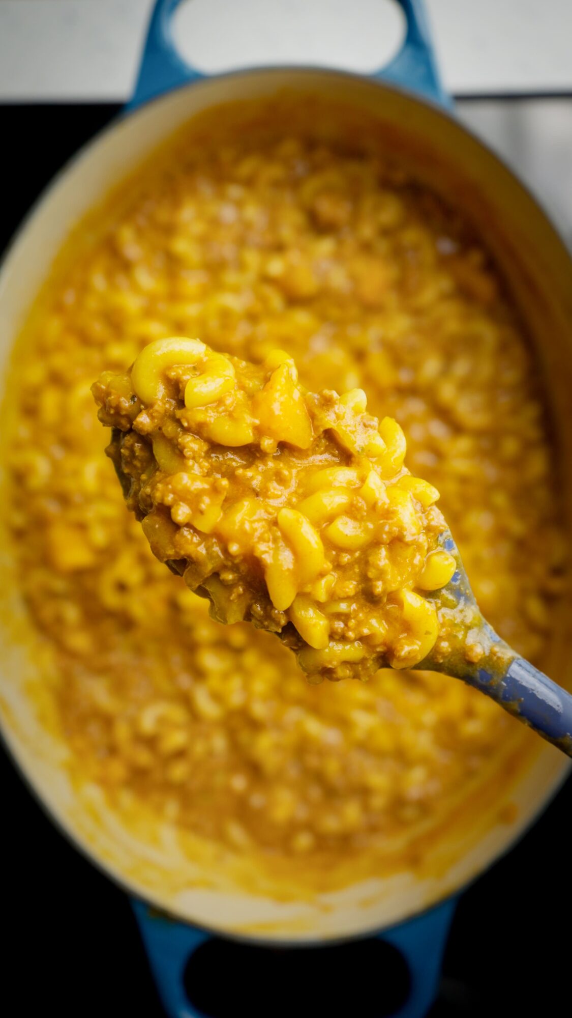 One Pot Mac & Cheese com carne picada e abóbora