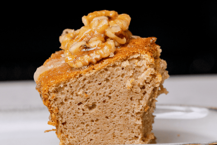 bolo de castanha e caramelo de noz